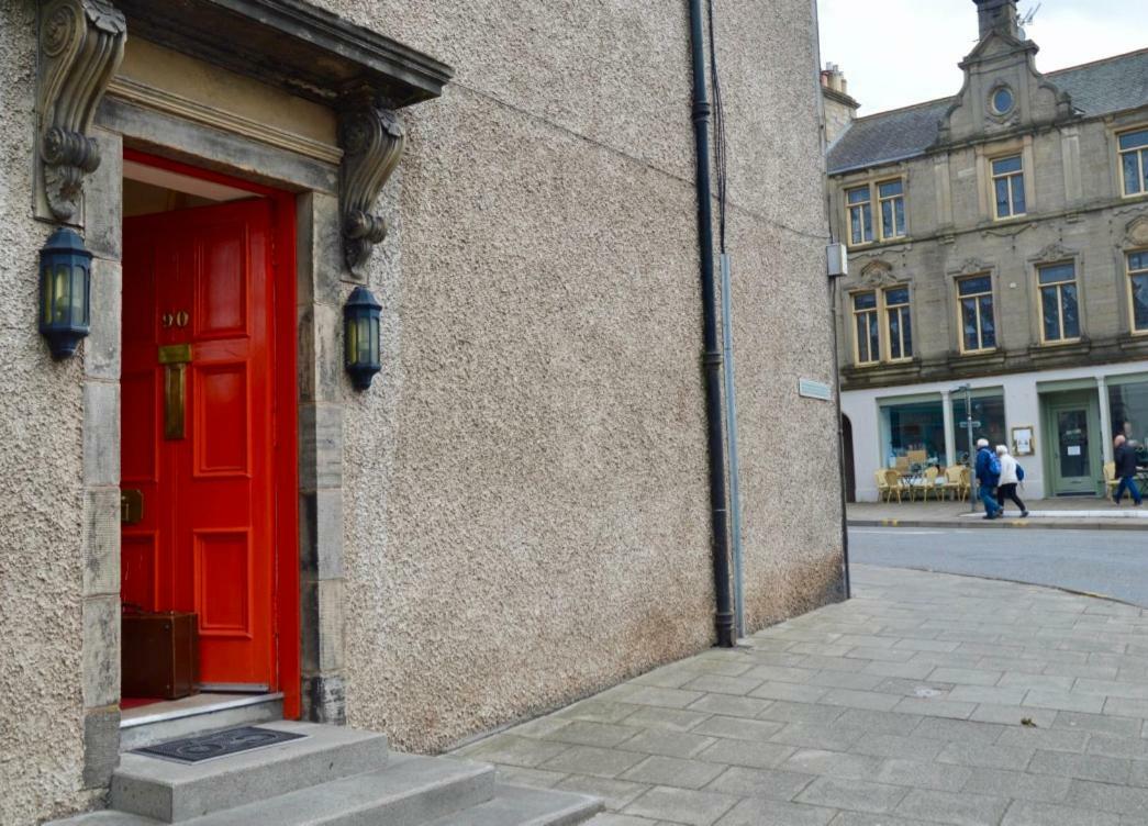 John Buchan House, 피블스 외부 사진
